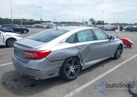 2021 Honda Accord Touring z USA, uszkodzony, nr VIN 1HGCV2F96MA025955